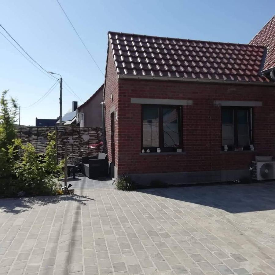 Studio Gite Eul Cat Huant Dergneau Esterno foto