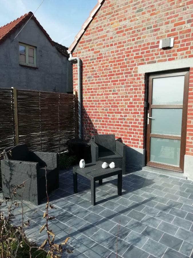 Studio Gite Eul Cat Huant Dergneau Esterno foto